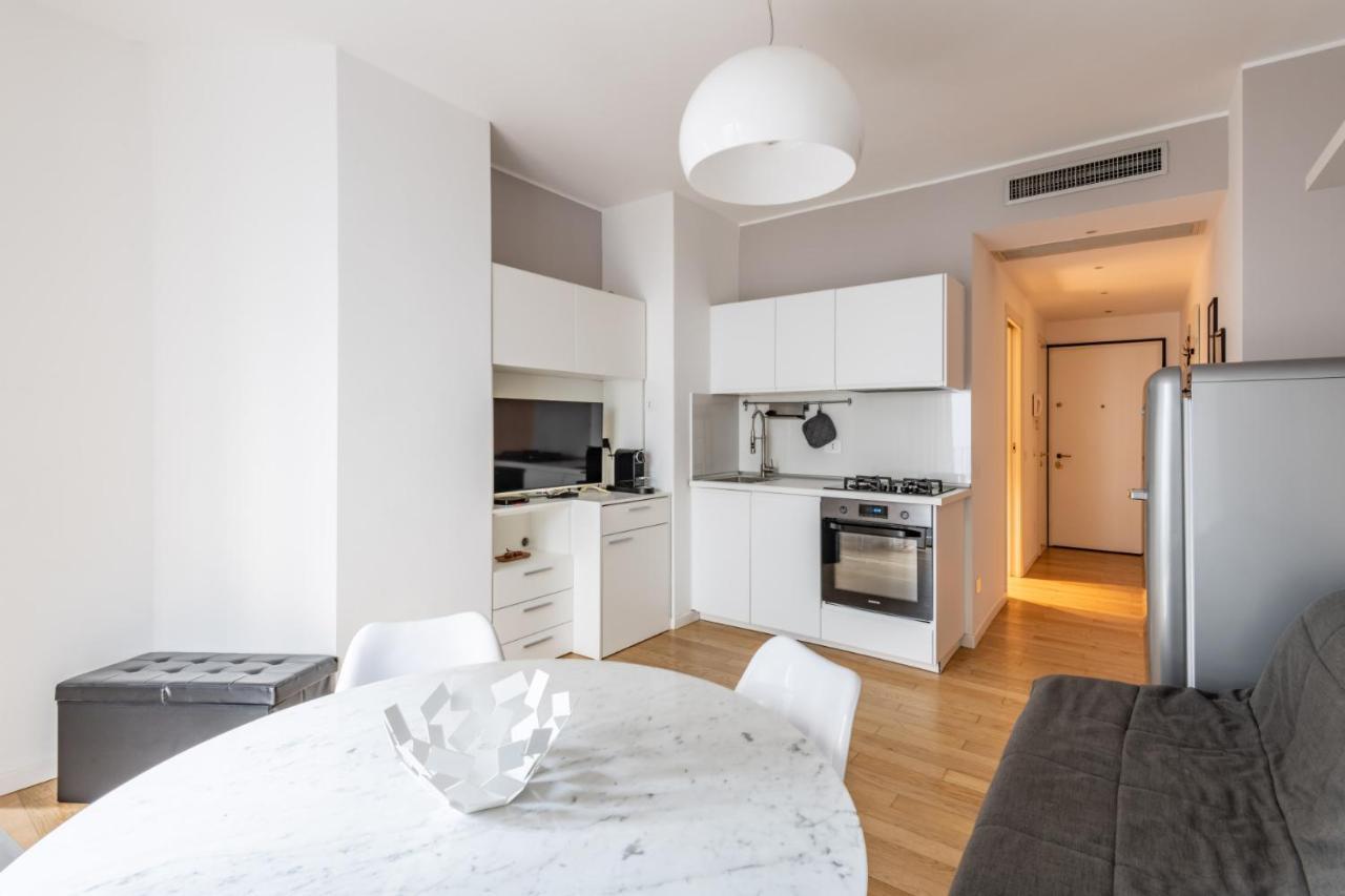Easylife - Sofisticato Monolocale Con Terrazzino Nel Cuore Di Porta Venezia Milán Exterior foto