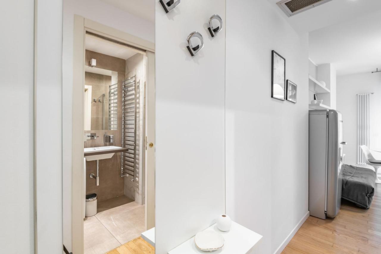 Easylife - Sofisticato Monolocale Con Terrazzino Nel Cuore Di Porta Venezia Milán Exterior foto